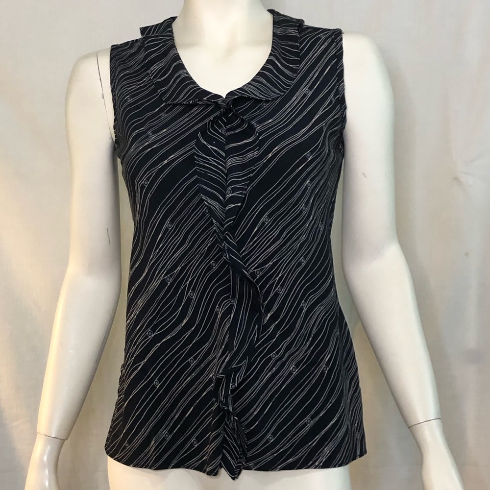 FMX & Co women’s y2k sleeveless black and white patterned top with ruffle front